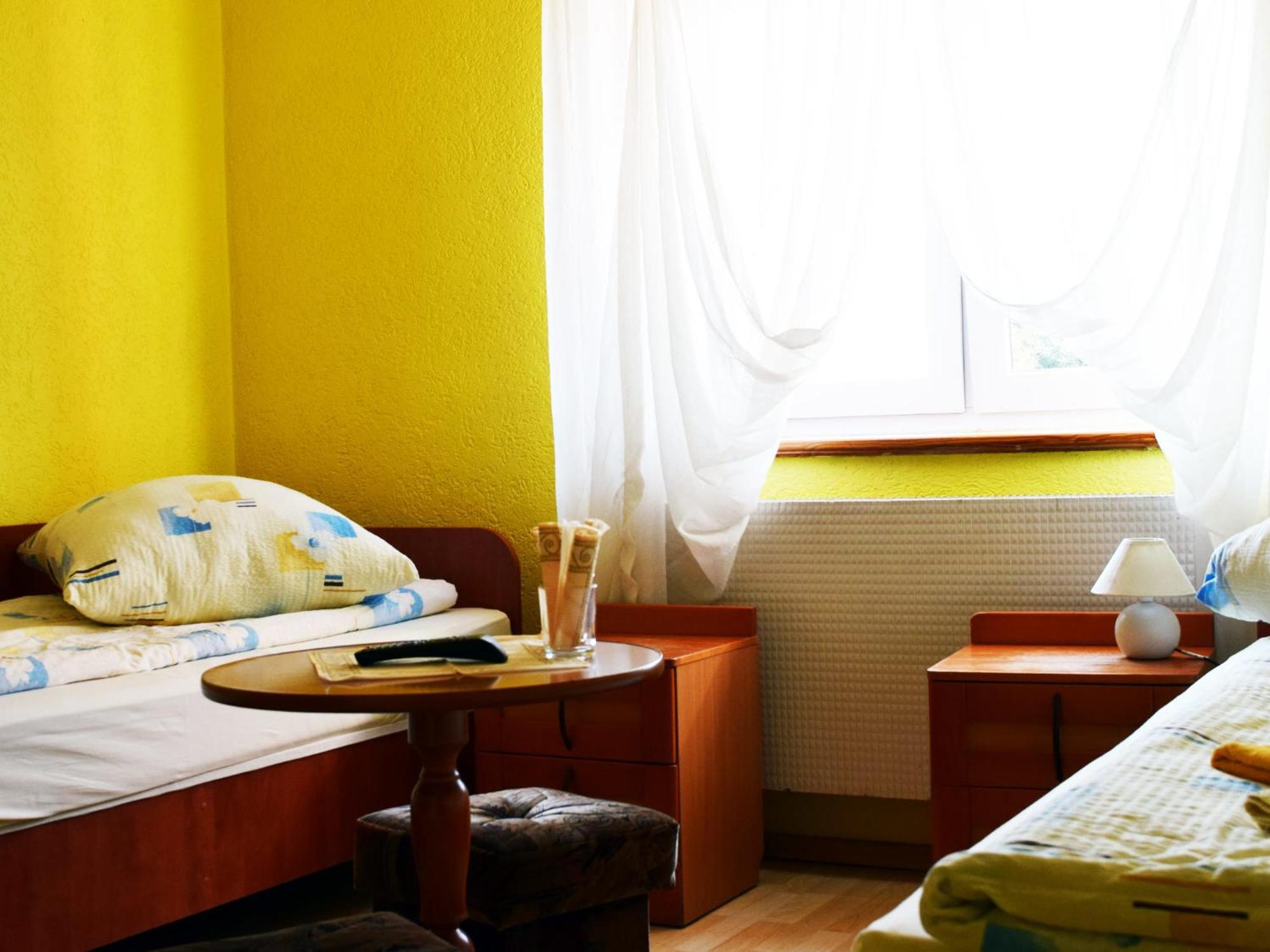 Hotel Jan Zgorzelec Ruang foto