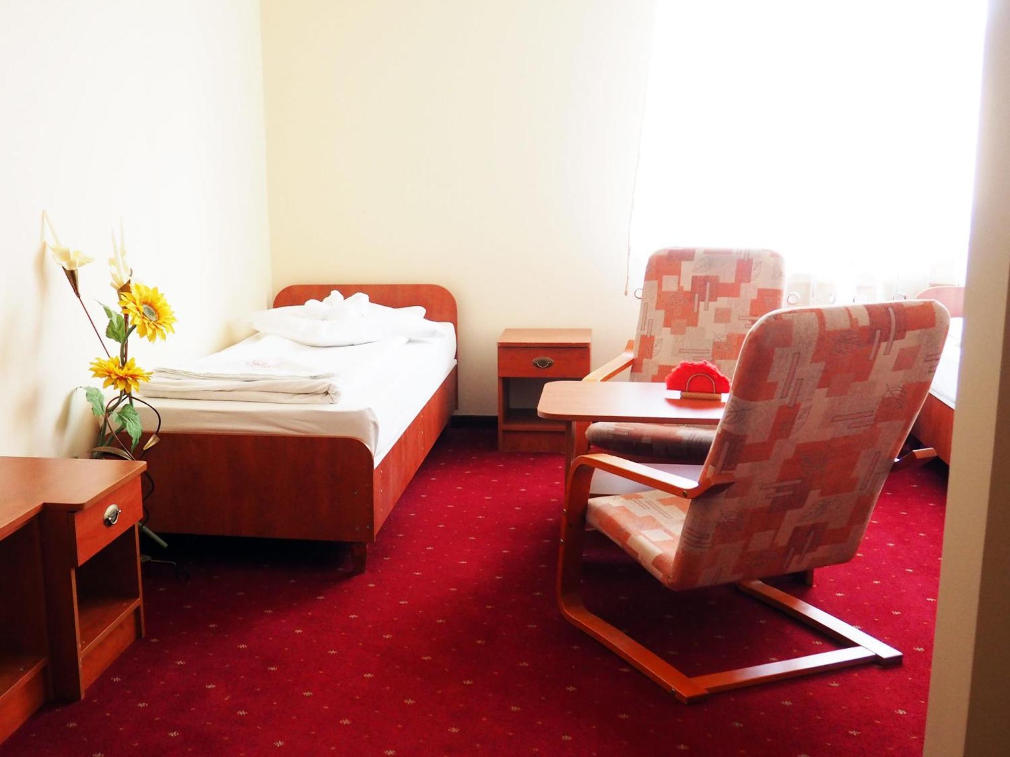 Hotel Jan Zgorzelec Ruang foto